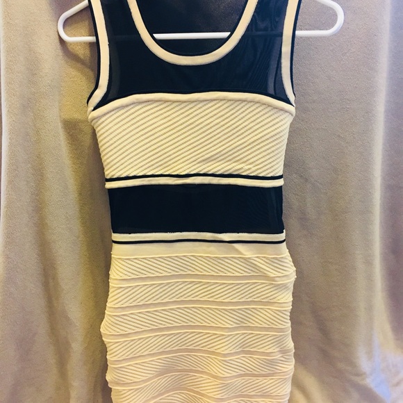 💋 Sexy Bodycon Mini Dress 💋 - Picture 1 of 3